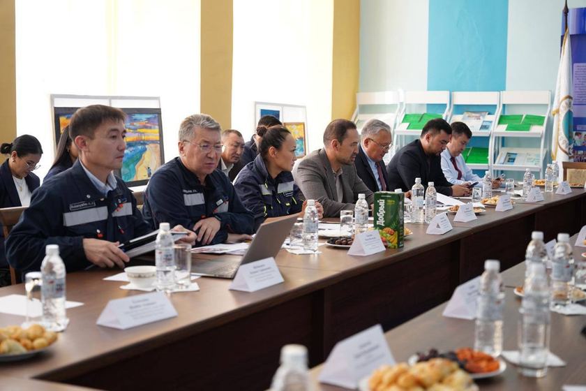 Қазақмыс басшылығы кәсіподақ өкілдерімен кездесті