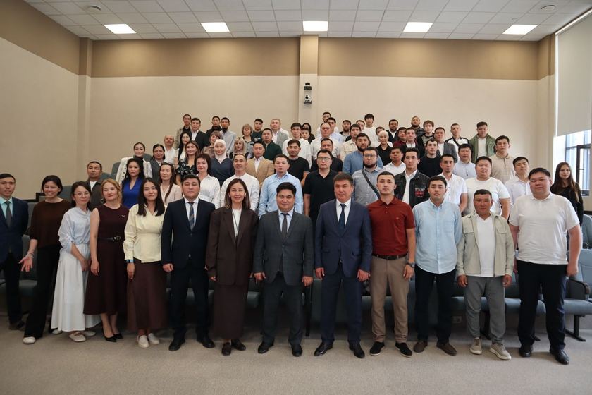 Қазақмыстың 100-ден астам жұмыскері Ұлытау университетінде білім ала бастады